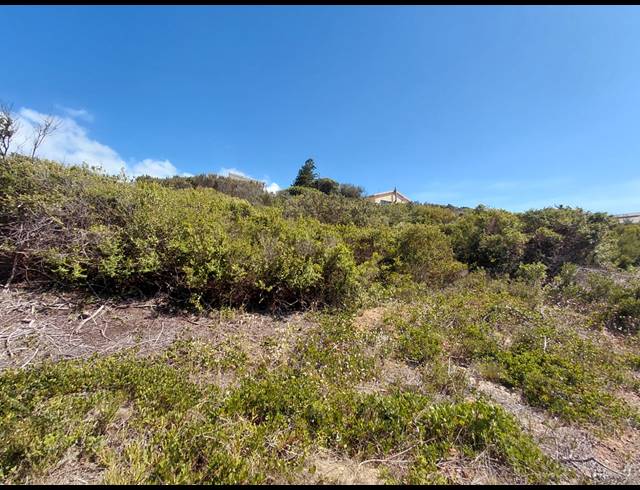 722M² VACANT LAND FOR SALE IN PARADISE BEACH